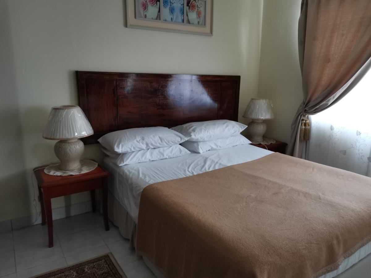 Ainis Guest House In Vista Amani Condominium Куала-Лумпур Екстер'єр фото