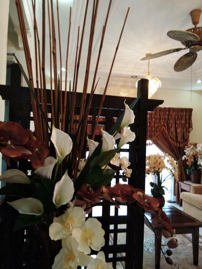 Ainis Guest House In Vista Amani Condominium Куала-Лумпур Екстер'єр фото