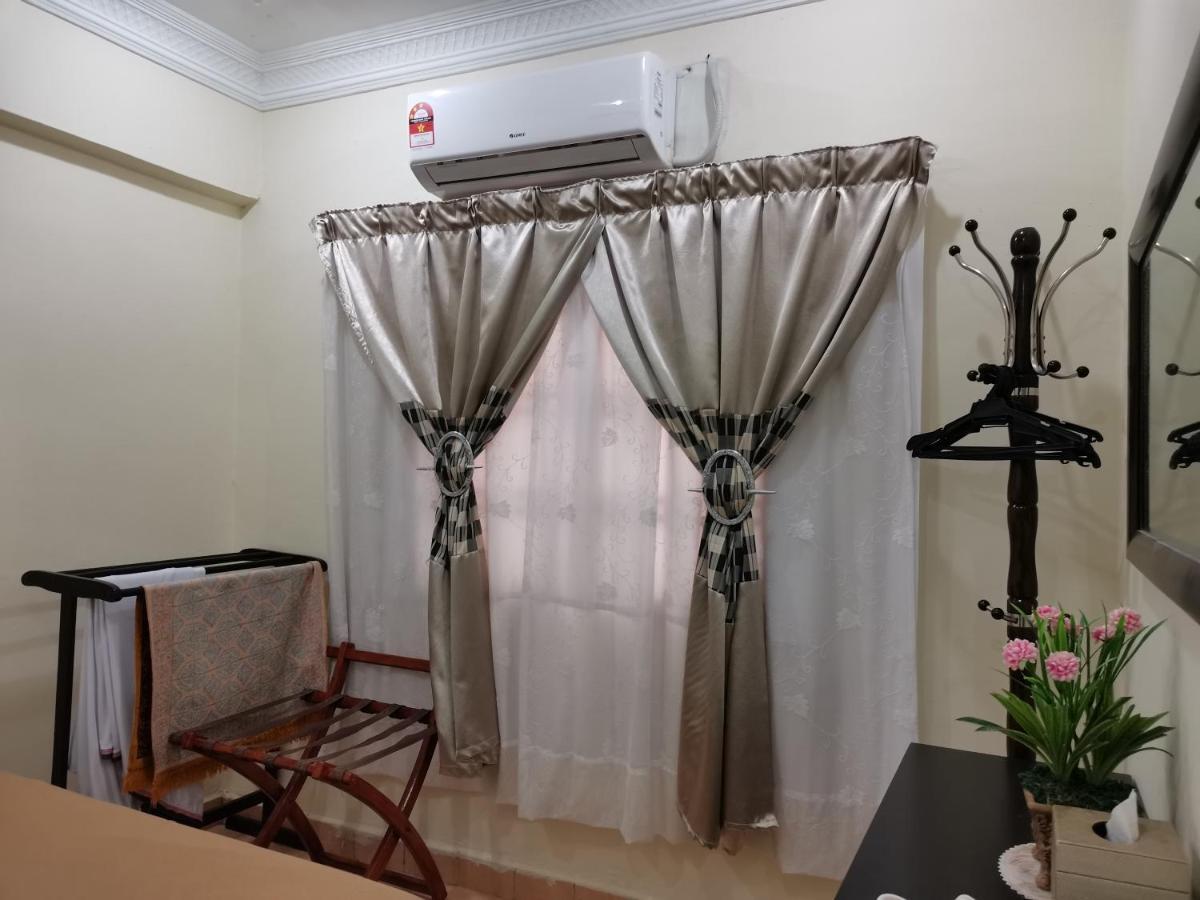 Ainis Guest House In Vista Amani Condominium Куала-Лумпур Екстер'єр фото