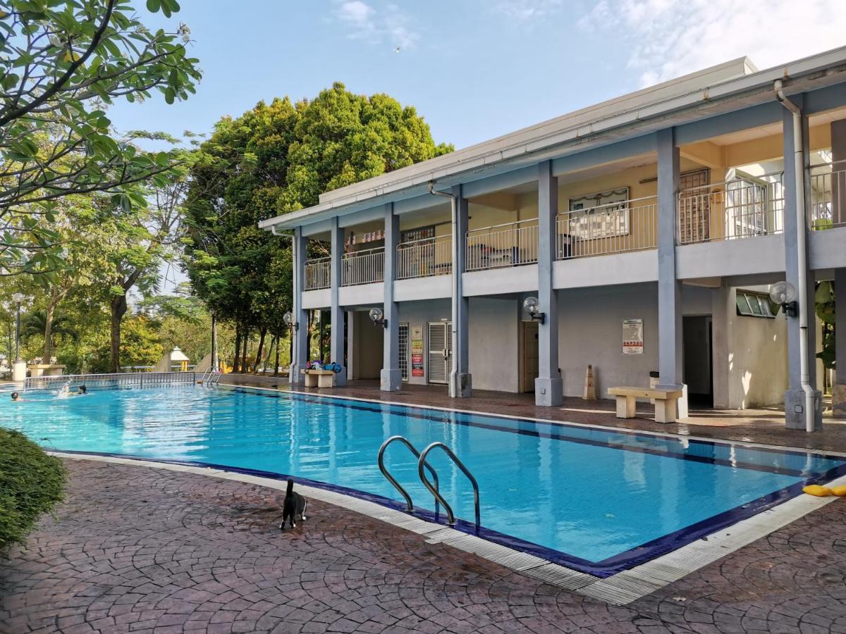 Ainis Guest House In Vista Amani Condominium Куала-Лумпур Екстер'єр фото