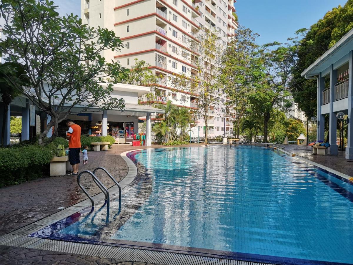 Ainis Guest House In Vista Amani Condominium Куала-Лумпур Екстер'єр фото