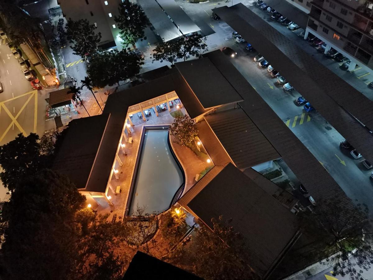 Ainis Guest House In Vista Amani Condominium Куала-Лумпур Екстер'єр фото