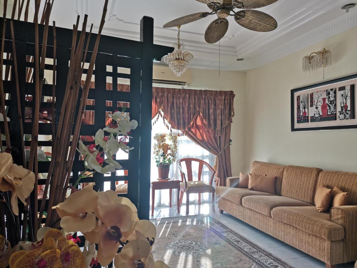 Ainis Guest House In Vista Amani Condominium Куала-Лумпур Екстер'єр фото